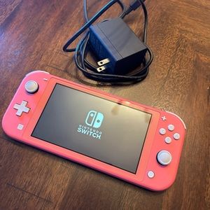 💓💓Nintendo Switch Lite 💓💓 coral - pinkish color